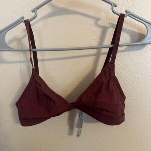 New w/o tags “Out from Under” burgundy triangle bralette Size S